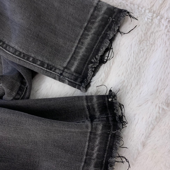 Express Jeans - Picture 3 of 5